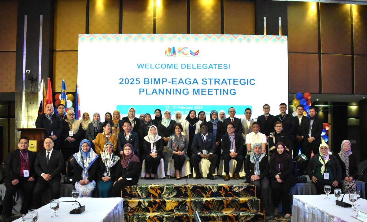 f_magbanua's tweet photo. The 2025 BIMP-EAGA Strategic Planning Meeting kicks off in Cagayan de Oro, with over 300 delegates focusing on regional connectivity, economic integration, &amp; sustainability. Key discussions include transport links, digital infrastructure, &amp; renewable energy projects.
(📷: MinDA) https://t.co/Pt6t5zceCd