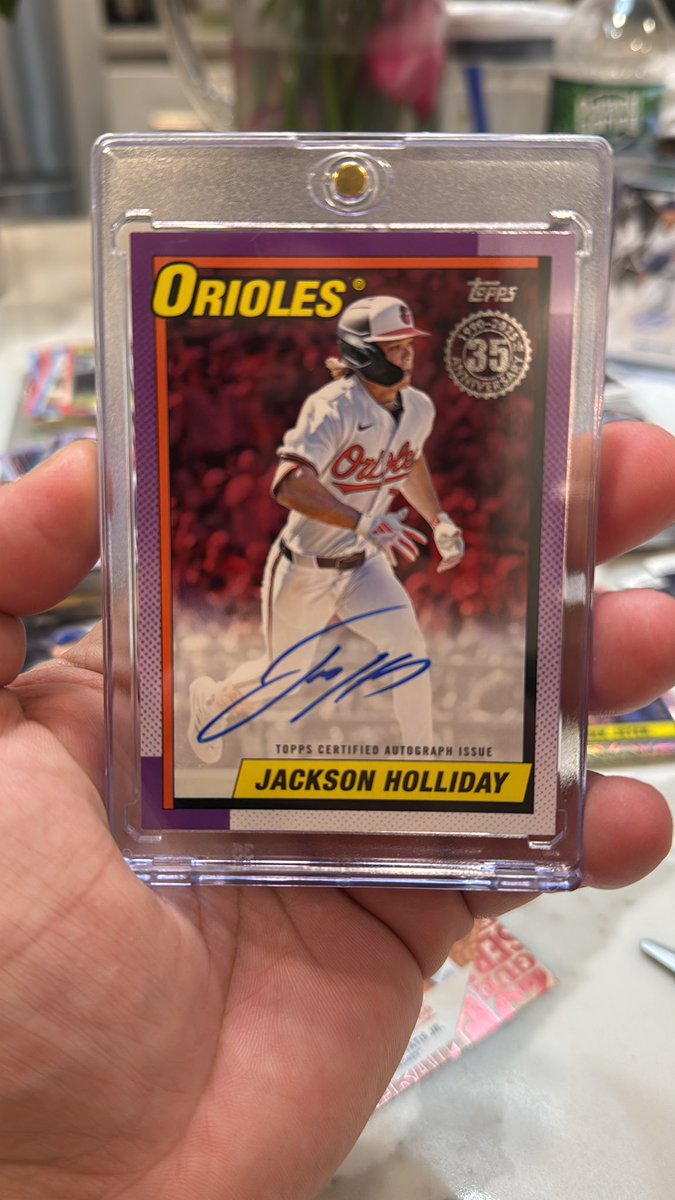 ChefKelvin's tweet photo. @Topps 4/5 on card Jackson holiday @jacksonholiday7 https://t.co/KxdaD7sGHz