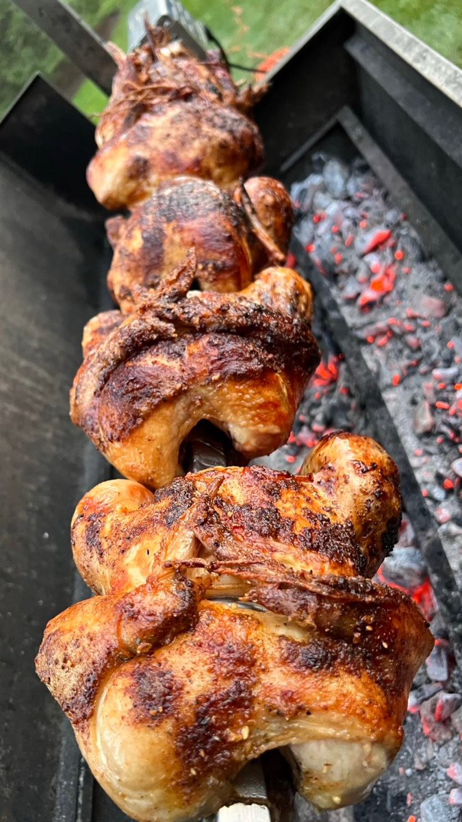EdisH20's tweet photo. #CateringPerfection #PrivateChefExperience #FoodieDelights #EventCatering #GourmetBites #BalkanFood #CevapiLovers #BalkanBBQ #AuthenticĆevapi #TasteTheBalkans #PerfectCatering #ChefEdis #CevapiPapiTruck #FoodTruck https://t.co/8HO5oMCIsO