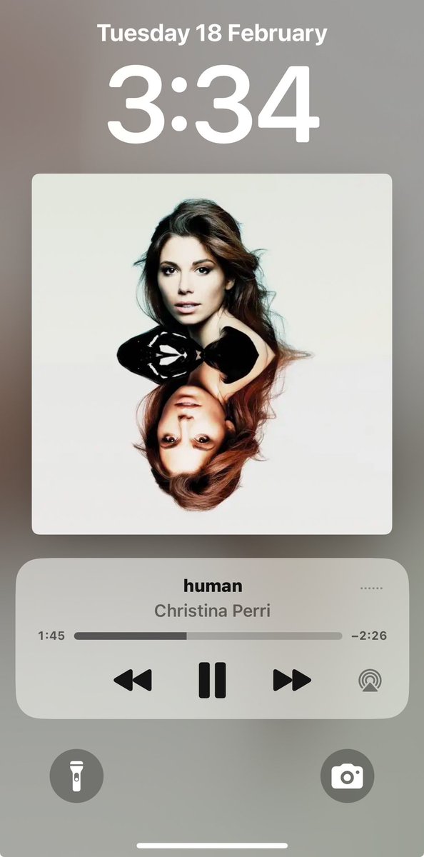 hmohapatra1's tweet photo. @Spotify @spotifyindia 
While playing a song and pausing it from the lock screen. The song is paused but the UI doesn’t show a pause sign. Is this a bug or compatibility issue! https://t.co/74POIyHDwM