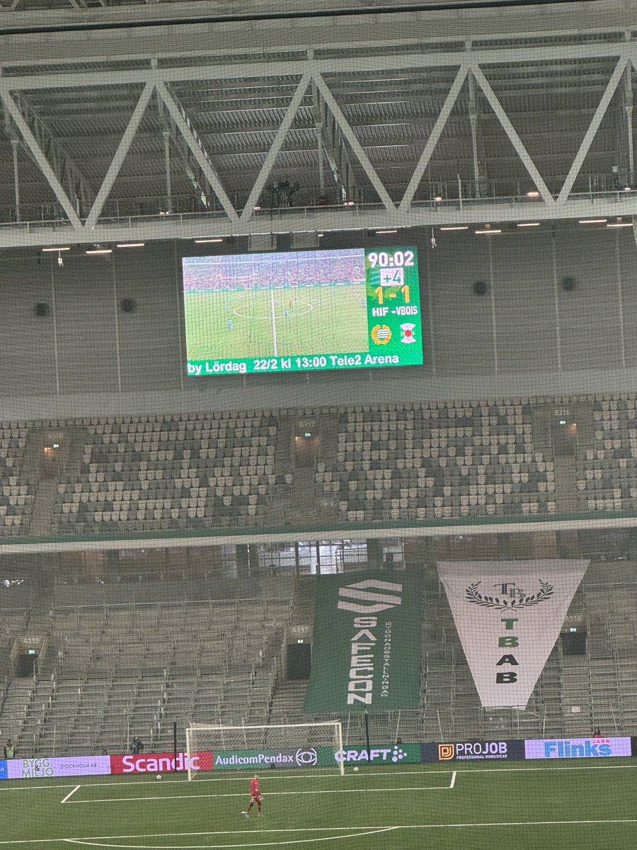 danasp84's tweet photo. Protest eller bara jävelskap Tele2 Arena https://t.co/x0MFmpOZw3