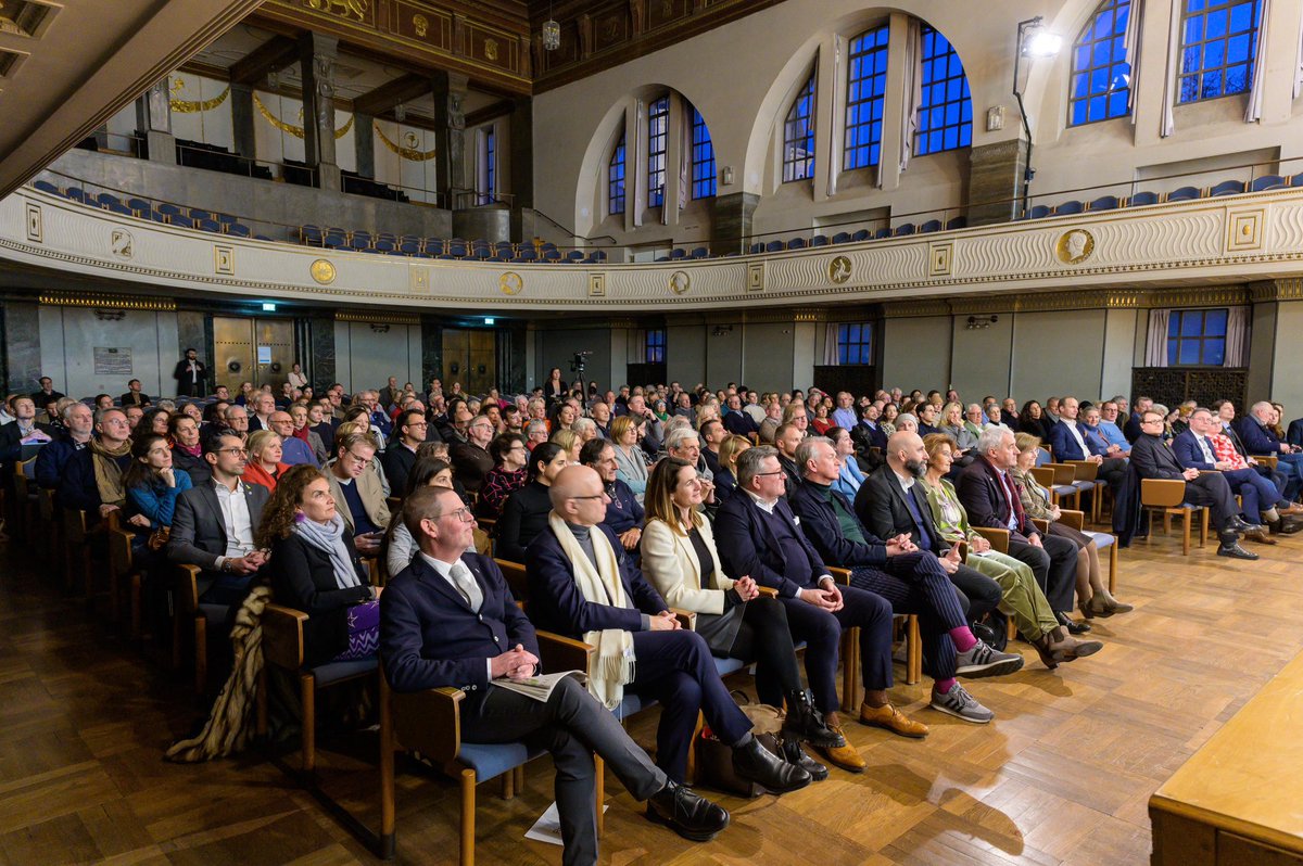 Talya Lador tweet media