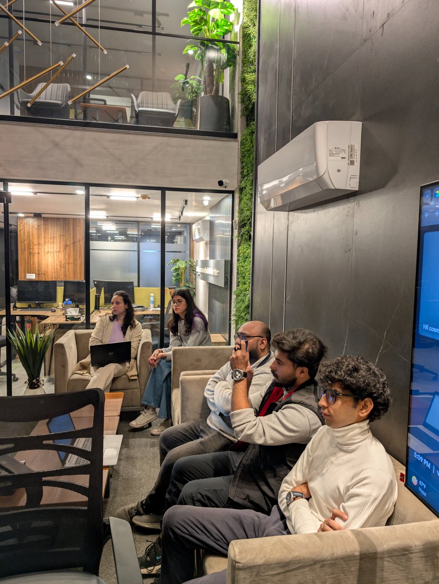 Inc_Cosmo's tweet photo. 🚀 New Office, New Energy! https://t.co/G7rSMKGqms