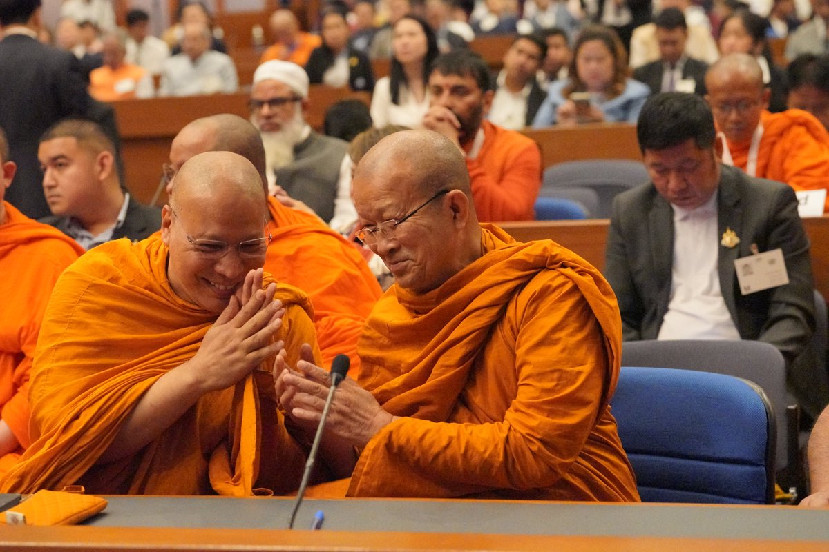 vifindia's tweet photo. Moments of Samvad IV: Global Hindu-Buddhist Initiative for #ConflictAvoidance and #EnvironmentConsciousness - The #AsianCentury of #Dharma #Dhamma, a Call for #UniversalResponsibility and #Interdependent Sustainability
@PMOIndia
@narendramodi
@sgurumurthy

#SamvadIV #HinduBuddhistDialogue #Dialogue #Peace #UNCCBangkok #Thailand