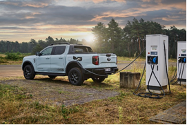 Ford Pro - Le Ford Ranger fête ses 10 ans de leadership en Europe
Pour savoir 👉 bit.ly/4gRnXDX