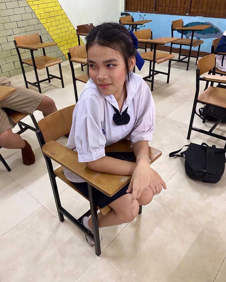 น้องพราวปักธงชัย tweet media
