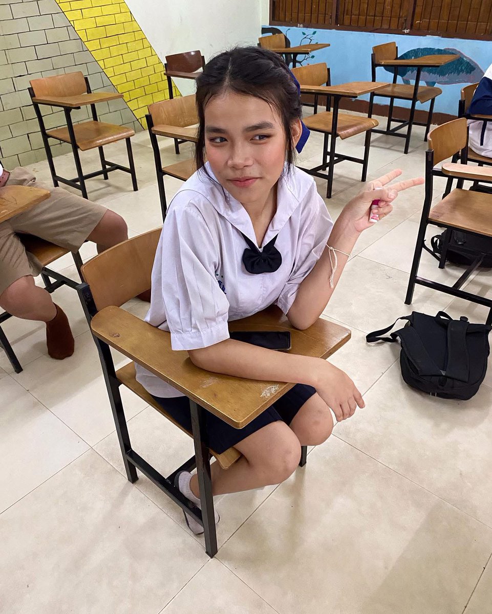 น้องพราวปักธงชัย tweet media