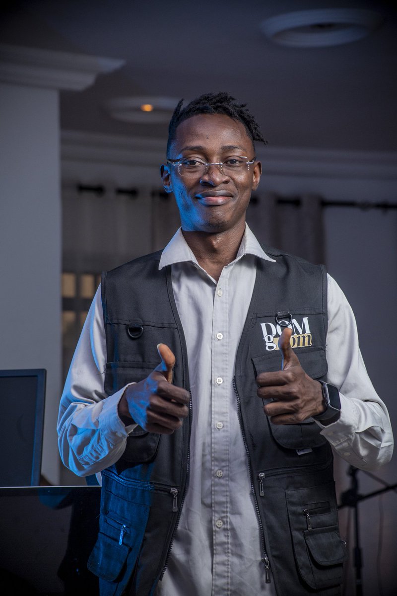 📧 Prêt(e) à vous démarquer ? Contactez-nous dès maintenant > contactdomgcom@gmail.com 

Crédit photo 📷 <a href="/Lamstyle01/">Lamstyle photographie</a>
Mannequin &amp; DG <a href="/GoumouGraphics/">Goumou Graphics Officiel</a> 

#compublique #comdigital