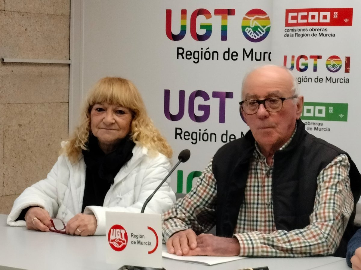 CCOOPENSIORM's tweet photo. Rueda de prensa junto a @UGTMurcia el @GobiernoDeEspan deje sin efectividad el decreto aprobado el 24 de diciembre donde deja sin efecto lo acordado con Agentes Sociales respecto al cobro de cotizado a las Mutualidades. Este 20-2  a las 11 concentración ante Delegación Gobierno https://t.co/utnhyIMAcH