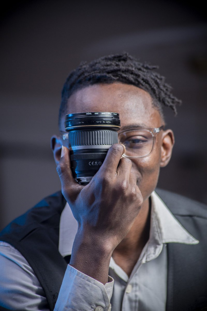 Chez #DomGCom nous vous aidons à vous démarquer et à brilller intelligemment en ligne.

✅ Une communication claire et impactante grâce à des vitrines comme un site web hors du commun, des vidéos, des photos et des affiches, qui éduquent et vous rendent mémorable.