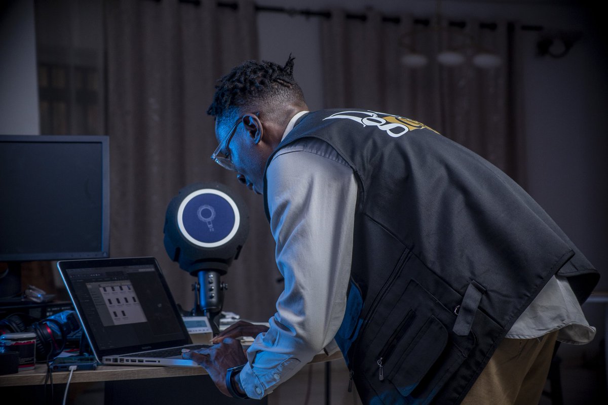 🎯 Ne laissez pas le hasard gérer votre image. Faites le choix intentionnel de la visibilité et de l’influence avec une équipe qui ne vous garantie pas que son expertise ou sa passion, mais par dessus tout, LA CONFIDENTIALITÉ !