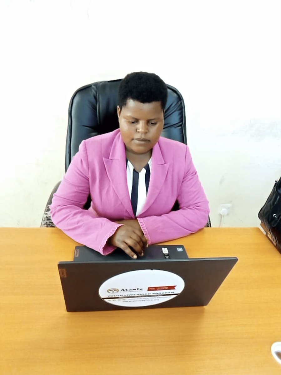 Helena joined our DEEP program to challenge herself and chase her dreams. Today, she’s done both—and become a role model for women and girls in STEM! 🌟

Read about Helena's journey: asanteafrica.org/project/helena… 

#AAFEmpowersHer
#WomenandGirlsInScience