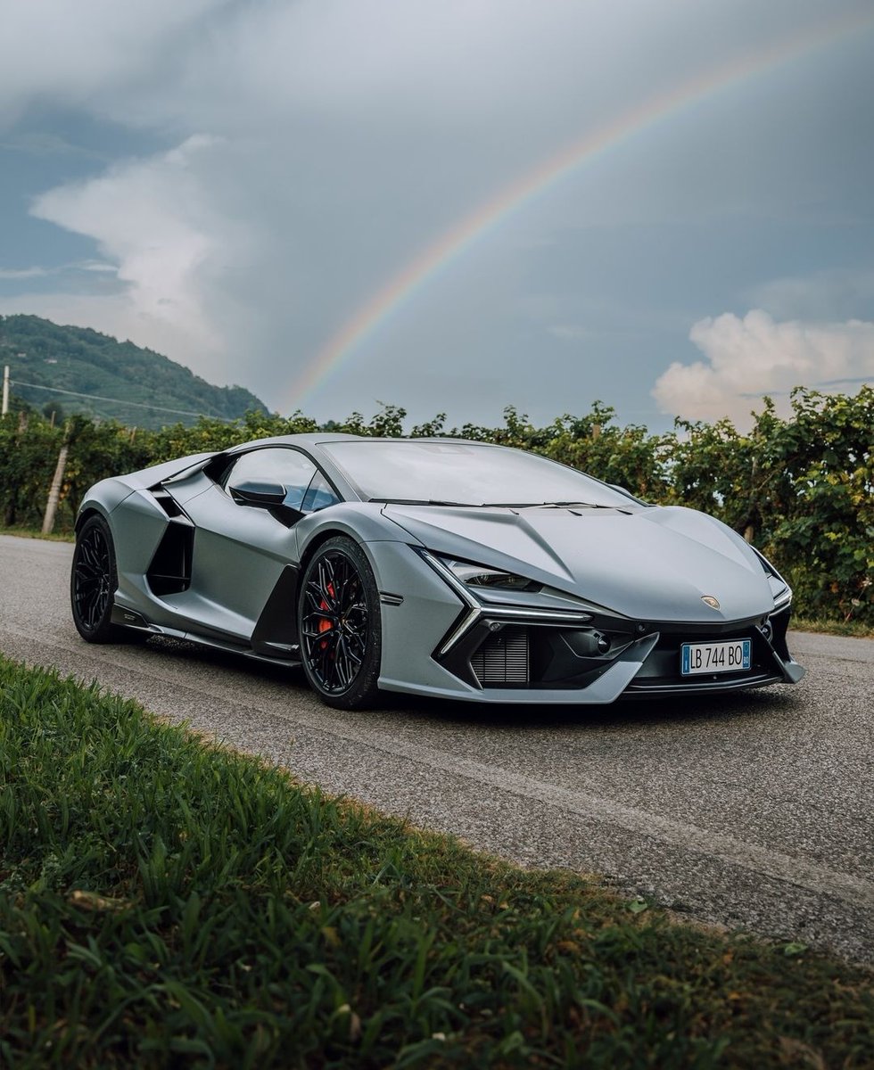 𝑫𝒂𝒊𝒍𝒚𝑳𝒂𝒎𝒃𝒐𝒓𝒈𝒉𝒊𝒏𝒊🐃™ tweet media