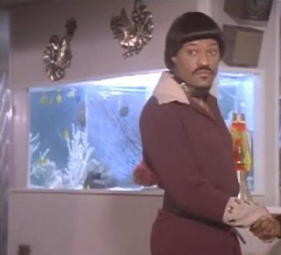 When I go to feed my Pokemon in a gym but someone's placed a Wailmer and now my Pokemon is fighting for survival 💀
#PokemonGO #pogo #meme #PokemonGOfriends