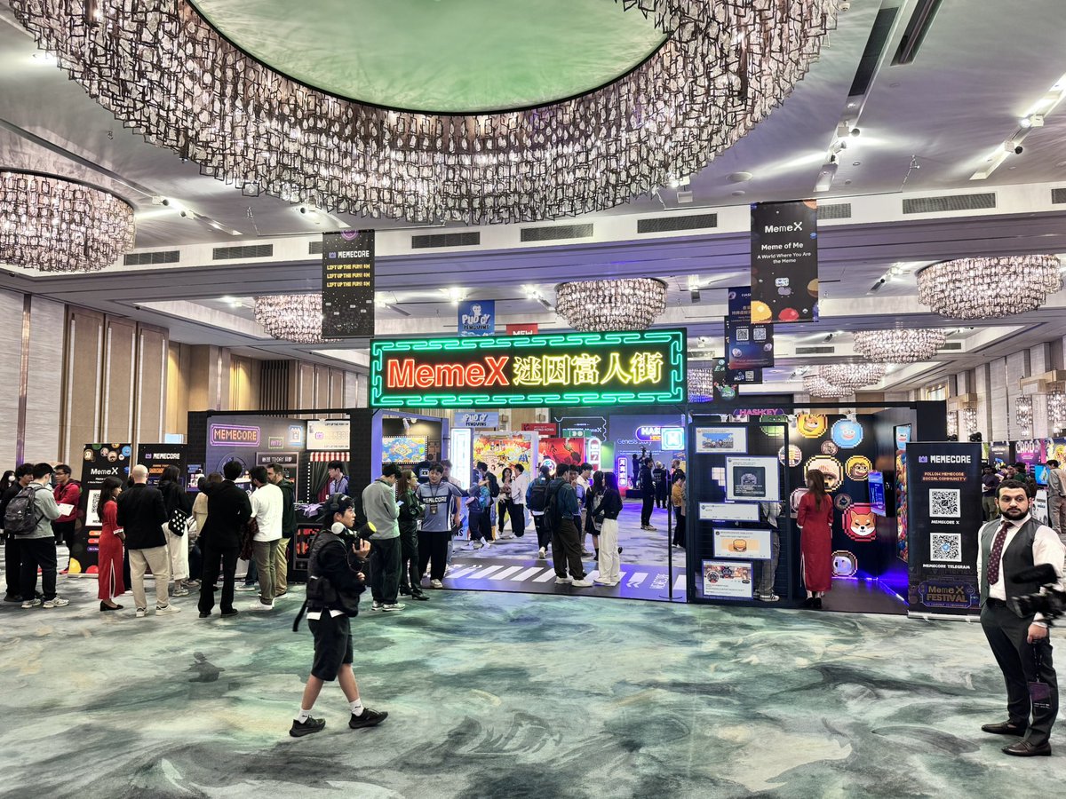 Eugene_Iskra's tweet photo. ISKRA delivered a keynote at the MemeX Festival during Hong Kong Consensus, covering meme coins, LINE MiniDapps, and more. https://t.co/JYMDnwdUWc