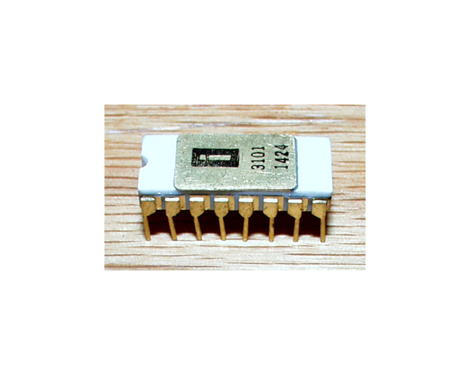 Robert Noyce (1927-1990) was an American scientist who invented the first monolithic silicon-based integrated circuit (IC), better known as a microchip in 1959 and an entrepreneur who co-founded Intel in 1968. A true legend of Silicon Valley. #Intel #IC #RobertNoyce