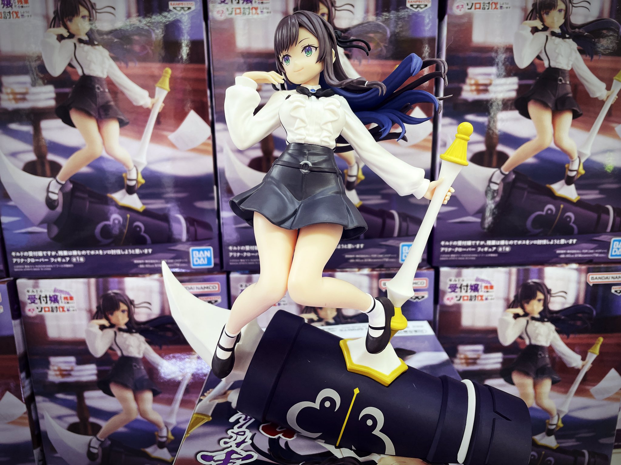 ギルドの受付嬢ですが』アリナの新作フィギュアには特大のウォー