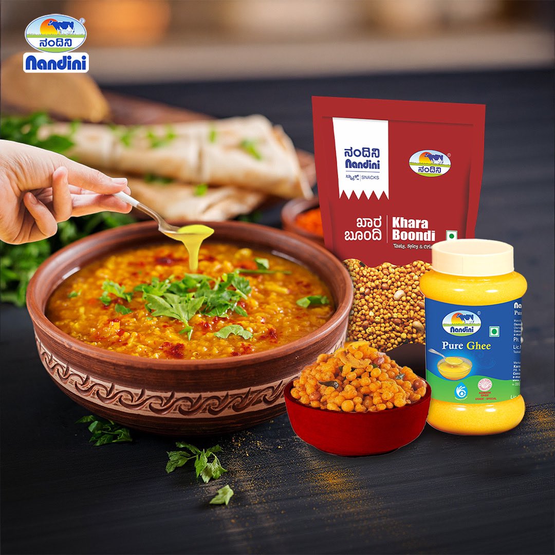 ನಿಮ್ಮ ವಾರವನ್ನು ರುಚಿಕರವಾದ ಬಿಸಿ-ಬೇಳೆ ಬಾತ್ ನೊಂದಿಗೆ ಪ್ರಾರಂಭಿಸಿ, ನಂದಿನಿ ತುಪ್ಪ ಹಾಗೂ ಖಾರ ಬೂಂದಿ ಯೊಂದಿಗೆ ಈ ರುಚಿ ಇನ್ನಷ್ಟು ಆಹ್ಲಾದಕರ. 
Start your week with a comforting bowl of delicious bisi-bele bath, topped with crunchy khara bhoodi and a dollop of pure Nandini ghee.😋🍲
#KMFNandini #Ghee