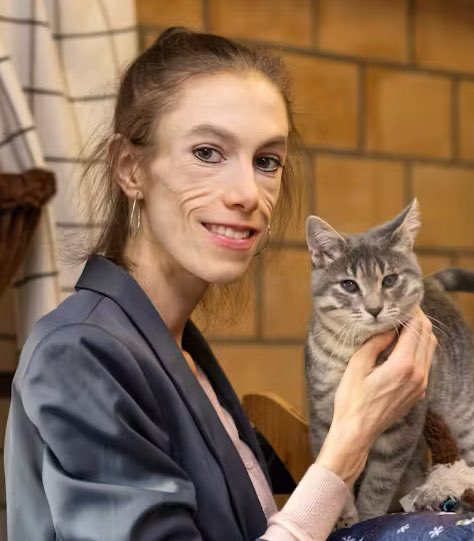OOCprogresismo2's tweet photo. 🇨🇭 La activista vegana del Partido Verde de Suiza, Meret Schneider, exige prohibir 𝕏/Twitter por ser una "amenaza" para la democracia. https://t.co/xoyOxJ1kpO