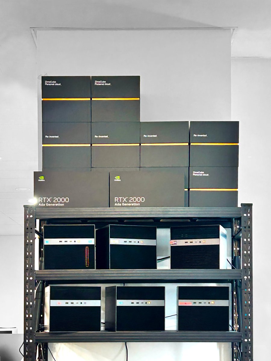 ZimaSpace's tweet image. Testing life, but make it organized. 😅
#ZimaCube #TestingLife #TechLab #ZimaOS #AI