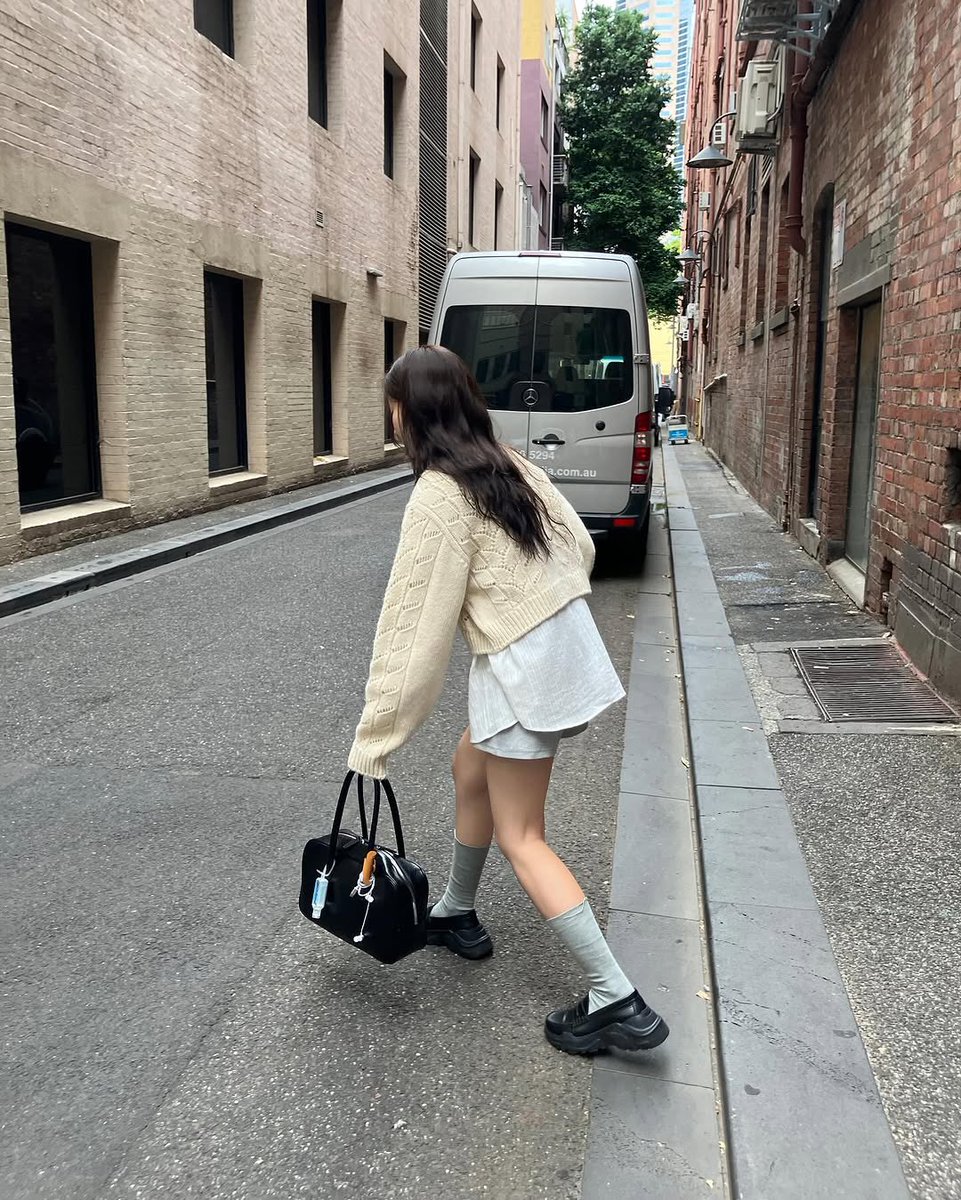 sanayamad's tweet photo. 春色コーデ早くしたいよ〜 厚着飽きたよ〜 https://t.co/JtFynvUps6
