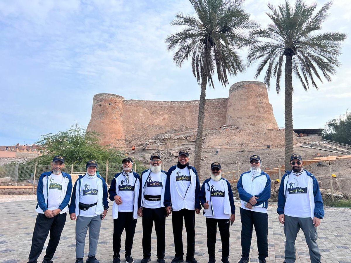 رحالة الجنوب للمسافات الطويلة في زيارة ل قلعة تاروت ..<a href="/sami2212/">المهندس المستشار سعد العمري</a>