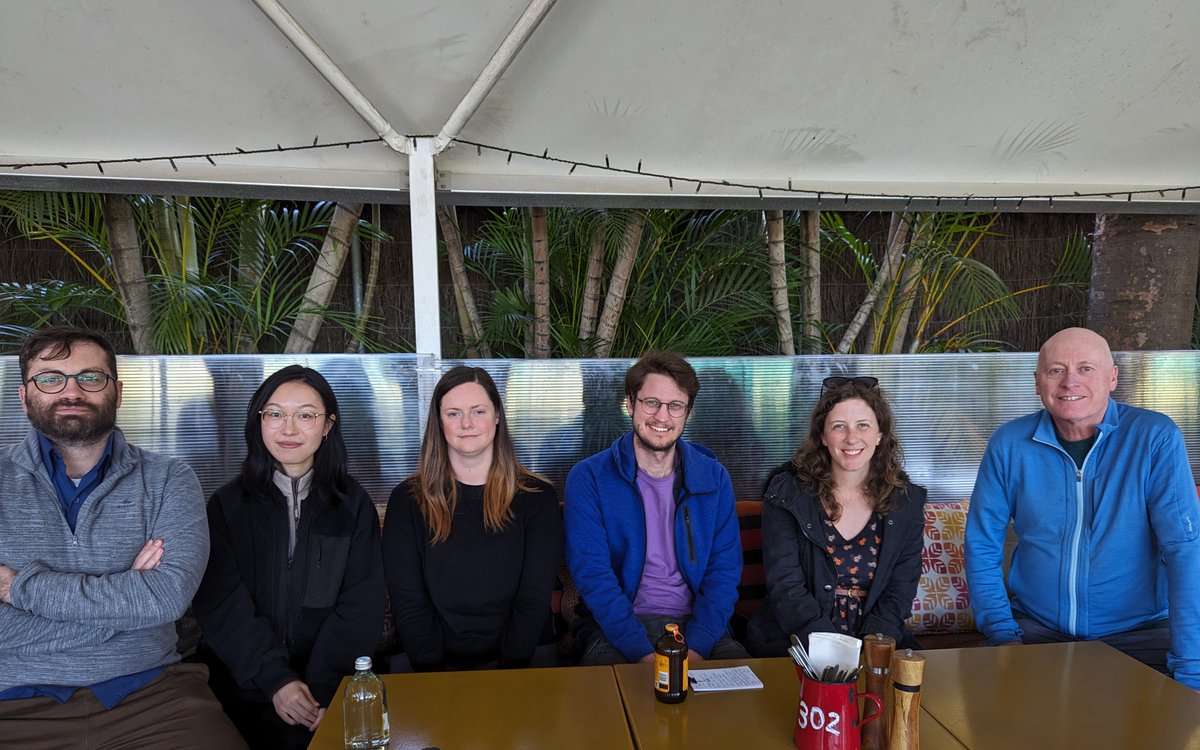 Language Data Commons of Australia (@ldaca_program) on Twitter photo 🚨 The EOI deadline for our 2025 Graduate Digital Research Program has been extended to February 19!
✍️ Apply now: forms.gle/2SubrSQKFc5NU3…
🔗 Read about the 2024 program: ldaca.edu.au/news/posts/gdr…
📷 GDRF 2023 Fellows with mentors Sam Hames and Simon Musgrave. 🚨 The EOI deadline for our 2025 Graduate Digital Research Program has been extended to February 19!
✍️ Apply now: forms.gle/2SubrSQKFc5NU3…
🔗 Read about the 2024 program: ldaca.edu.au/news/posts/gdr…
📷 GDRF 2023 Fellows with mentors Sam Hames and Simon Musgrave.