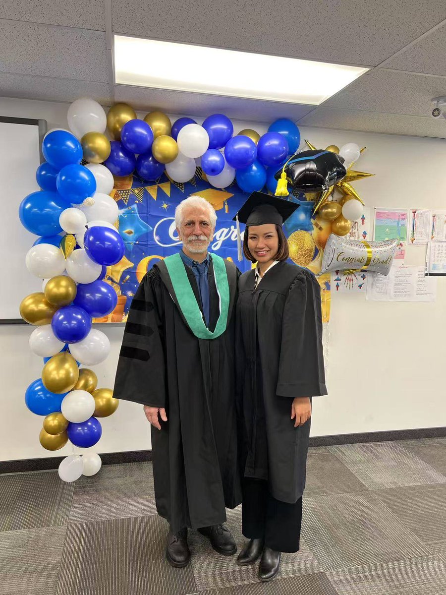 drpourgol's tweet photo. This was one of the largest graduation ceremonies at the National Academy of Osteopathy, held at our York University Heights campus. Despite a snowstorm in Toronto, over 40 graduates attended the event.
Congratulations to all the graduates—we are so proud of you!
#osteopathy https://t.co/KdOiyXcHET