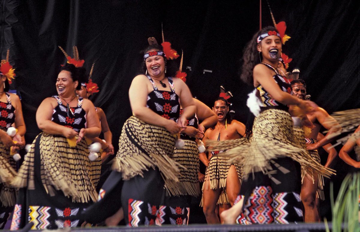 LimbaniMili's tweet photo. New Zealand’s Māori culture is at the heart of the country’s identity. From the powerful haka to intricate wood carvings and the spirit of manaakitanga (hospitality)—every visit is a cultural experience. 🇳🇿✨ #MāoriCulture #ExploreNZ https://t.co/hohuWTOPdy