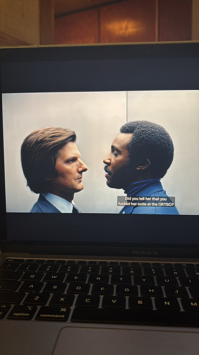 aprt303's tweet image. woah their heads are kinda making a heart