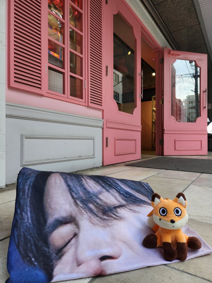 JAY DAY🩷2025.02.07
先日のセンイル特大タペストリー
お迎えに行ってきました🏃‍♀️💨
本当にお迎えできるとは♡

<a href="/TO_JINHWAN/">𝒥ℐ𝒩ℋ𝒲𝒜𝒩 𝒟𝒜𝒴</a>様この度は素敵なセンイルイベント等など、ありがとうございました🙇💕
大切にさせていただきます♡♡♡
#COLORFUL_JINHWAN_DAY
#진환 #JINHWAN #iKON