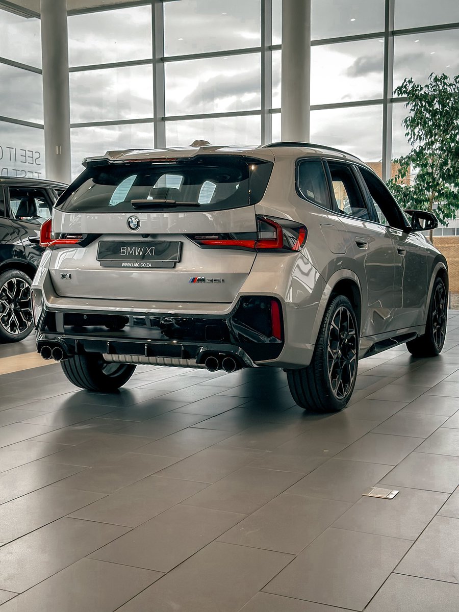 OtsileJK's tweet photo. The new BMW X1 M35i xDrive has landed in Mzansi! It's powered by a 2-litre 4-cylinder turbopetrol engine delivering 233kW and 400Nm. 

The R1,188,600 X1 sprints from 0-100 km/h in 5.4 seconds. https://t.co/OV43GgBSQv