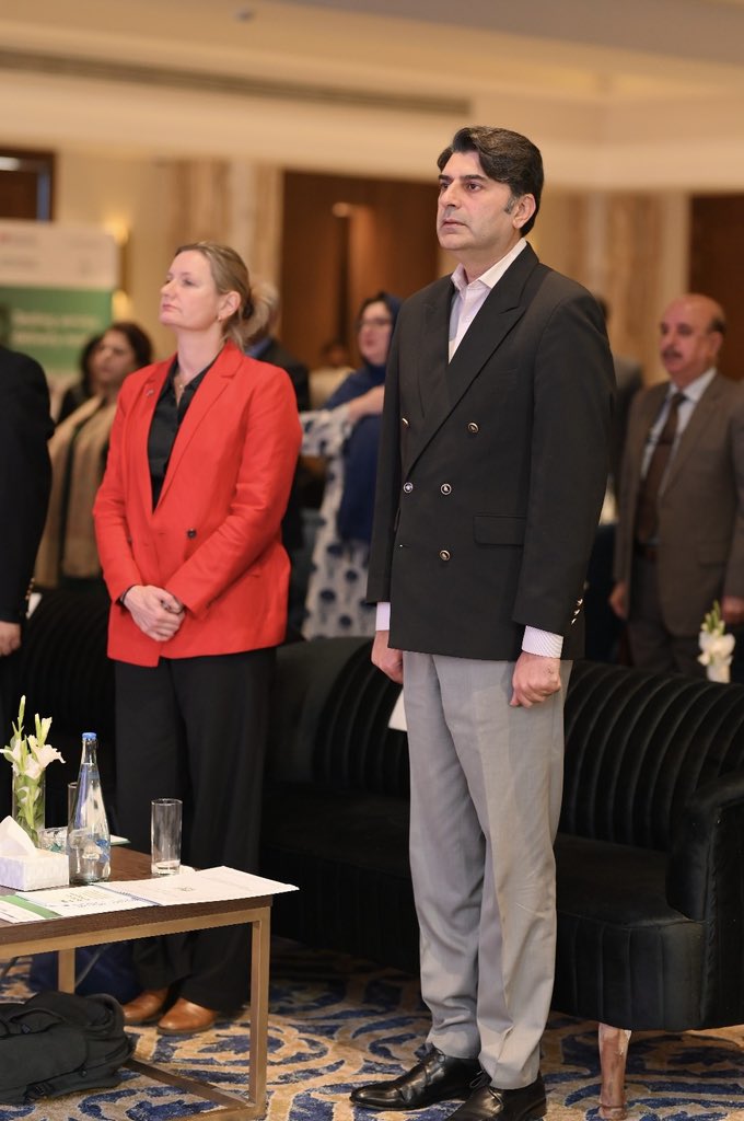 E4HProgramme's tweet image. At the #PathwaysToProgressLearningEvent, Dr. Malik Mukhtar Ahmad Bharath, Coordinator to the Prime Minister on Health, highlighted Pakistan’s progress and challenges in achieving #UHC and the critical need to strengthen #PHC.