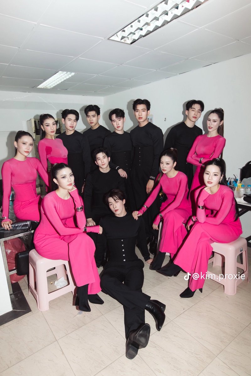 bewithkimji's tweet photo. 📤 —TikTok update ✧ 18022025
💛 : One last time🫶🏻🖤💗 #cucl74 #tucuball75
🔗 https://t.co/ngEfGUsXgW
#ติ๊กกะต้อกคุณคิมจิ
#PROXIEKim #PROXIEth️ https://t.co/XBWf2YA3bX