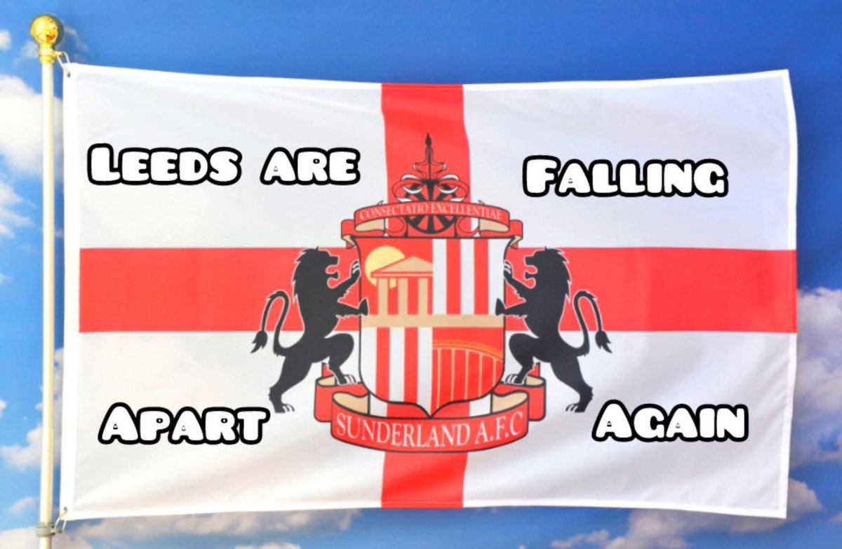 football images that precede unfortunate events (@cursedfootball) on Twitter photo 