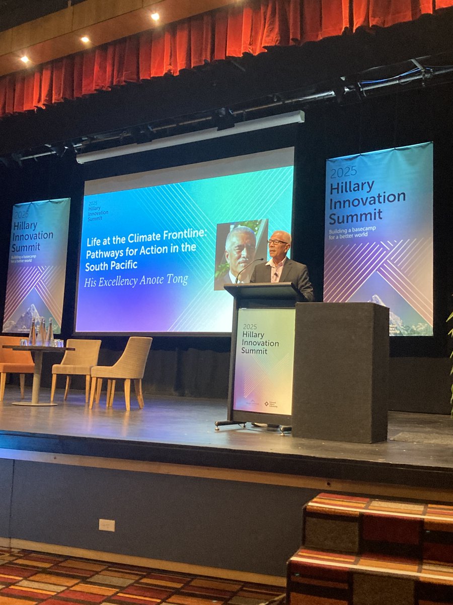 Hillary Institute tweet media