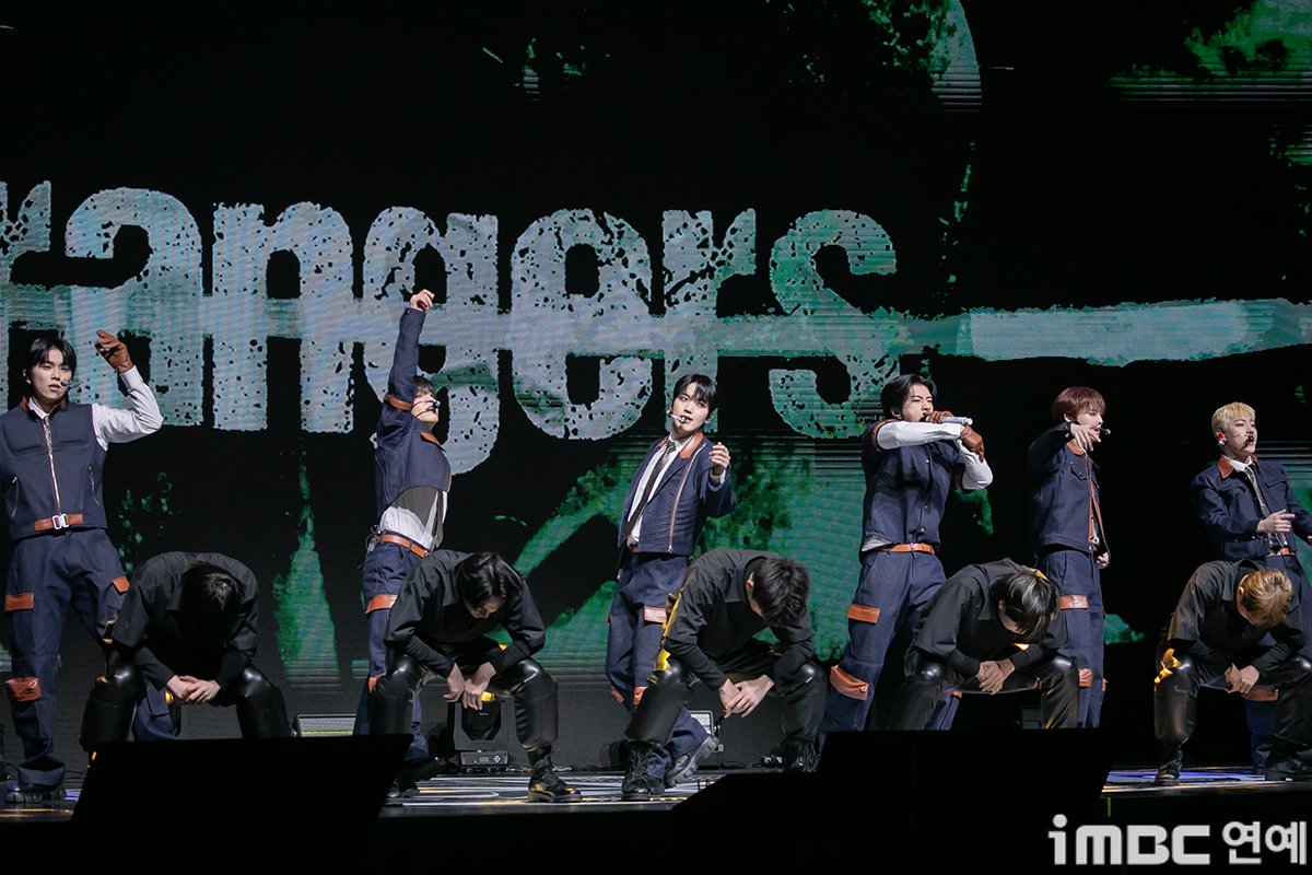 imbcenews's tweet photo. [포토] 온앤오프, 멋진 무대 
#온앤오프 #ONF #The_Stranger 
#ONF_MY_IDENTITY #정규2집 
#쇼케이스_250218 [iMBC연예]

온앤오프(ONF)가 18일 오후 서울 용산구 이태원로 블루스퀘어 마스터카드홀에서 열린 정규 2집 Part.1 ‘ONF:MY IDENTITY - The Stranger’ 발매 기념 컴백 쇼케이스에 참석해 멋진 무대를 선보이고 있다.

⬇️고화질 Click Plz⬇️
https://t.co/qXb1Ffwi7I