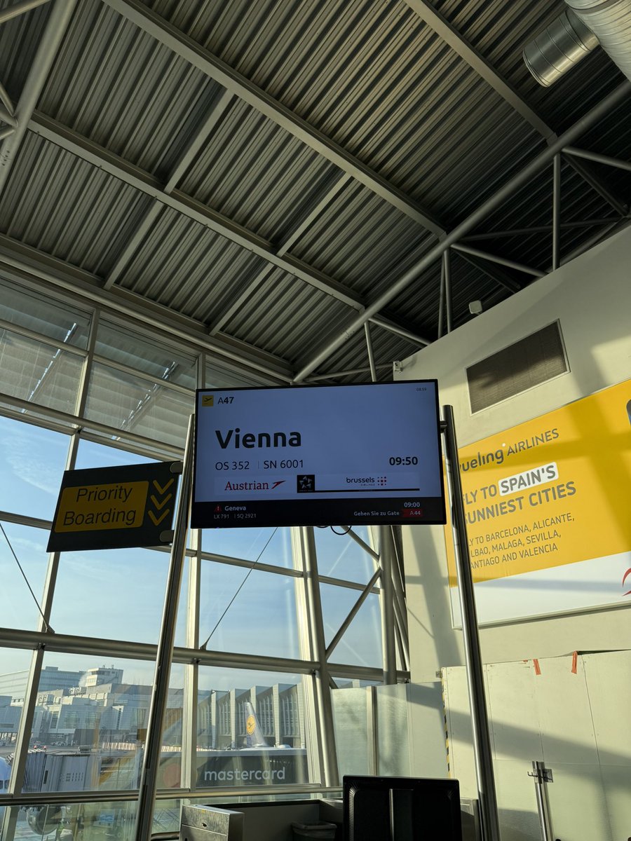 Ashley Booth tweet media