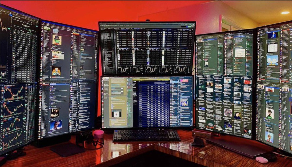 GordonGekko's tweet photo. How I manage my $187 meme portfolio https://t.co/nmtdAANWVq