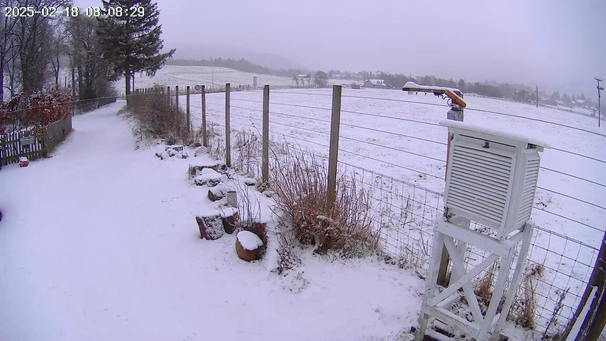 Braemar, Ballater and Deeside Weather Page (@alonso2012f) on Twitter photo A snowy morning here in Braemar
Pity this looks like the last of the snow for February
<a href="/SeanBattyTV/">Sean Batty</a> @philippetrieTV <a href="/highlandweather/">Highlandweather</a> <a href="/MarkVogan/">MarkVoganWeather.com</a> <a href="/RoostWeather/">Dan Harris</a> A snowy morning here in Braemar
Pity this looks like the last of the snow for February
<a href="/SeanBattyTV/">Sean Batty</a> @philippetrieTV <a href="/highlandweather/">Highlandweather</a> <a href="/MarkVogan/">MarkVoganWeather.com</a> <a href="/RoostWeather/">Dan Harris</a>