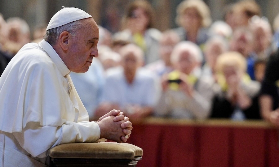 Oramos juntos por el Papa Francisco
diocesisalmeria.org/oramos-juntos-…