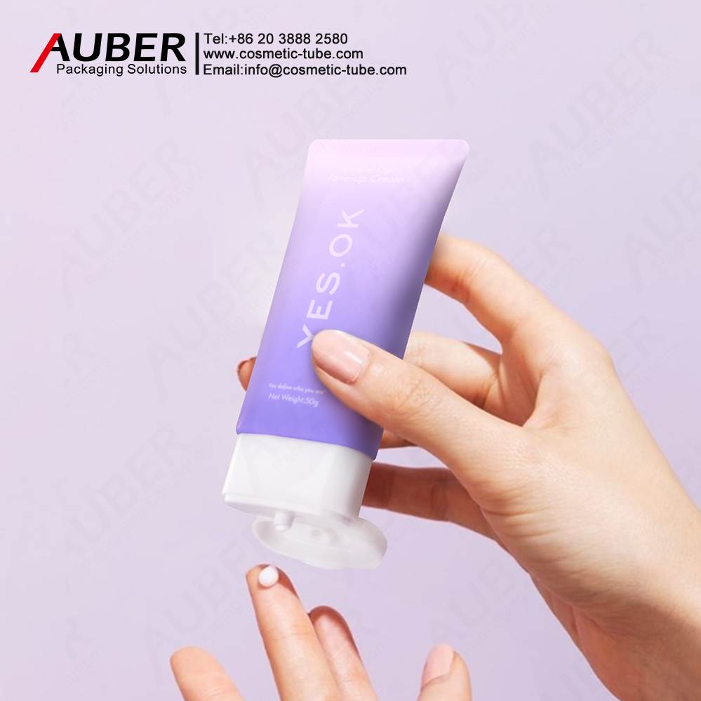 AuberPackaging's tweet photo. In today’s highly competitive beauty and personal care market, hand cream in tube is a staple product found in countless stores
https://t.co/72ePrtF89n
info@cosmetic-tube.com
#handcream #handcreams #handlotion #Auberpackaging #aubertube #suppliers #manufacturers #CreativeDesign https://t.co/D1UC8OvpLi
