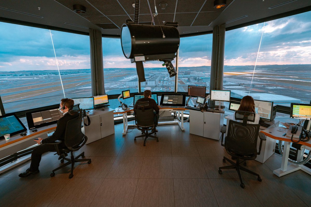 Hava Trafik Kontrolör yönetmeliğindeki değişikliğe bir tepki de HTK-SEN’den geldi 

HAVACILIK TARİHİNDE EMSALİ GÖRÜLMEMİŞ BİR SKANDAL!

SHGM tarafından hazırlanan ve bugün Resmi Gazete’de yayımlanarak yürürlüğe giren Hava Trafik Kontrolörü Lisans Ve Derecelendirme Yönetmeliği’nde