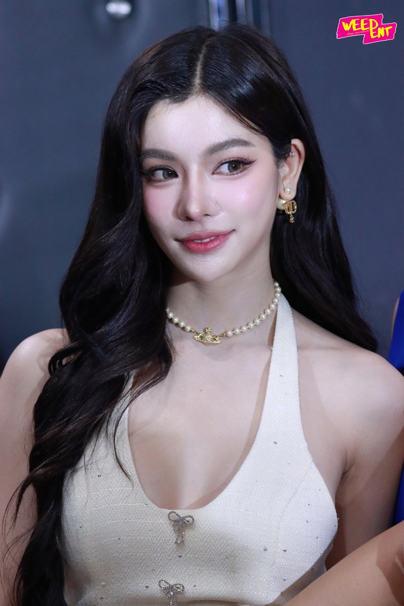 WEED_ENT's tweet photo. สวยหวาน จับใจจู ของ " ไผ่หลิว กมลวลัย " 💕

#PAILIU #ไผ่หลิว
#TheNewEraofMUT #MGIxMUT
#MissUniverseThailand
#MissUniverseThailand2025 https://t.co/6cAS66vpPV