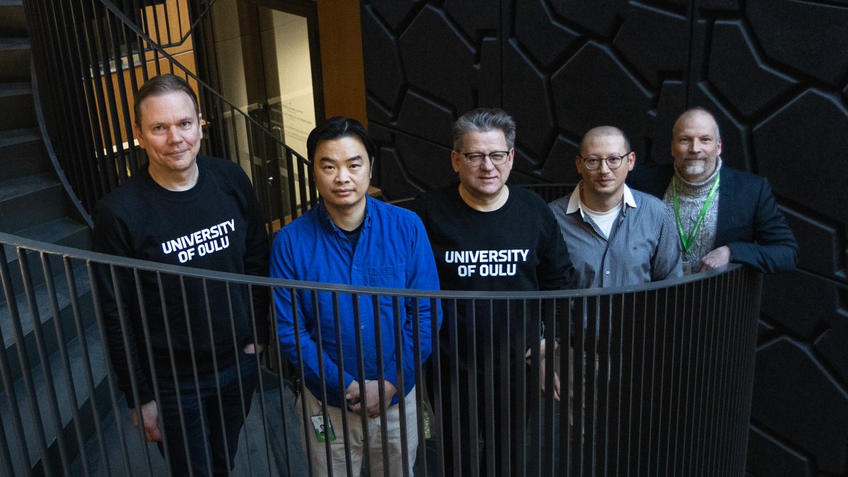 RamanProSeq's tweet photo. We are hiring a nanopore postdoc for the NGSens project that aims to develop single molecule biosensors by integrating artificial cells, biological vesicles, molecular cell biology, plasmonic nanopores with AI data analysis led by 5 PIs as a consortium: https://t.co/SD4JOKtLZI https://t.co/iR2SiZqeuT
