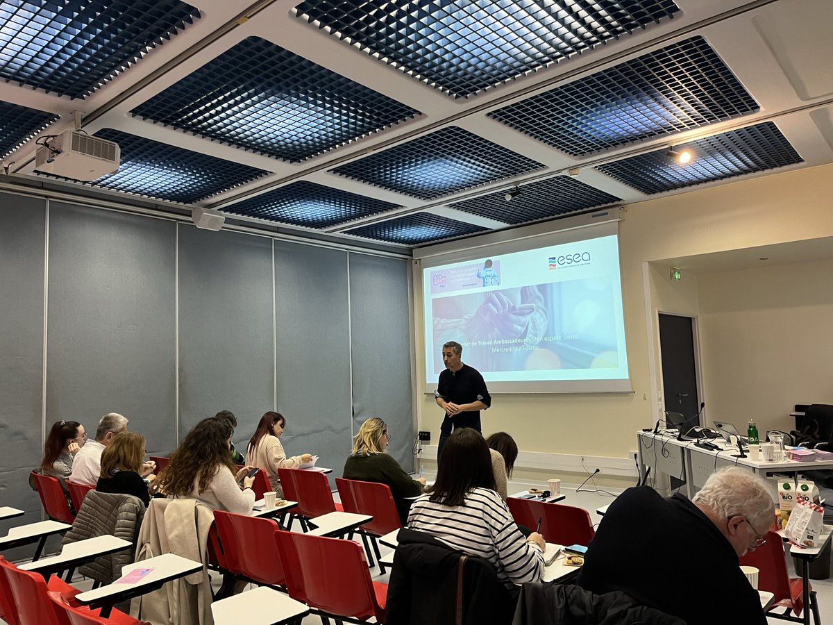 #Surlesterritoires | Nos équipes étaient à :
&gt; Coarraze sur la CPTS Est Béarn pour parler coordination des parcours,
&gt; EHPAD Béarn et Soule pour échanger sur le ROR et la cybersécurité,
&gt; CH de Pau, pour animer un atelier Ambassadeurs MES

Ensemble, le numérique en santé avance