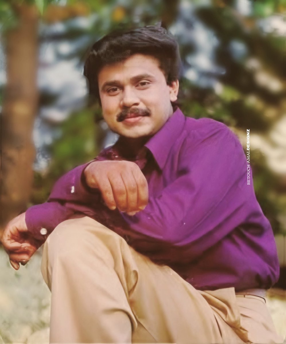 Dileep_FansClub's tweet photo. #Dileepettan Vintage Look!
#RarePic
#Dileep #Mollywood https://t.co/ehqV2WeZrU