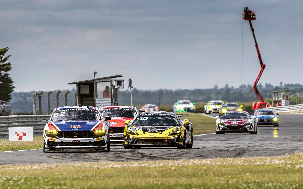 T R A N S M I S S I O N (@transmission001) on Twitter photo '4 x GT4' : Ford Mustang
The Academy Motorsport Mustang GT4 of Will Moore & Matt Nicoll-Jones leads the way into Agostini during British GT's 2024 visit to Snetterton.
π· <a href="/PhotoWodUK/">Howard Fielding</a>
#britishgt #fordmustang #fordmustanggt4 #mustangv8 #mustang  #mustanggt4 #gt4 #coyotev8 '4 x GT4' : Ford Mustang
The Academy Motorsport Mustang GT4 of Will Moore & Matt Nicoll-Jones leads the way into Agostini during British GT's 2024 visit to Snetterton.
π· <a href="/PhotoWodUK/">Howard Fielding</a>
#britishgt #fordmustang #fordmustanggt4 #mustangv8 #mustang  #mustanggt4 #gt4 #coyotev8