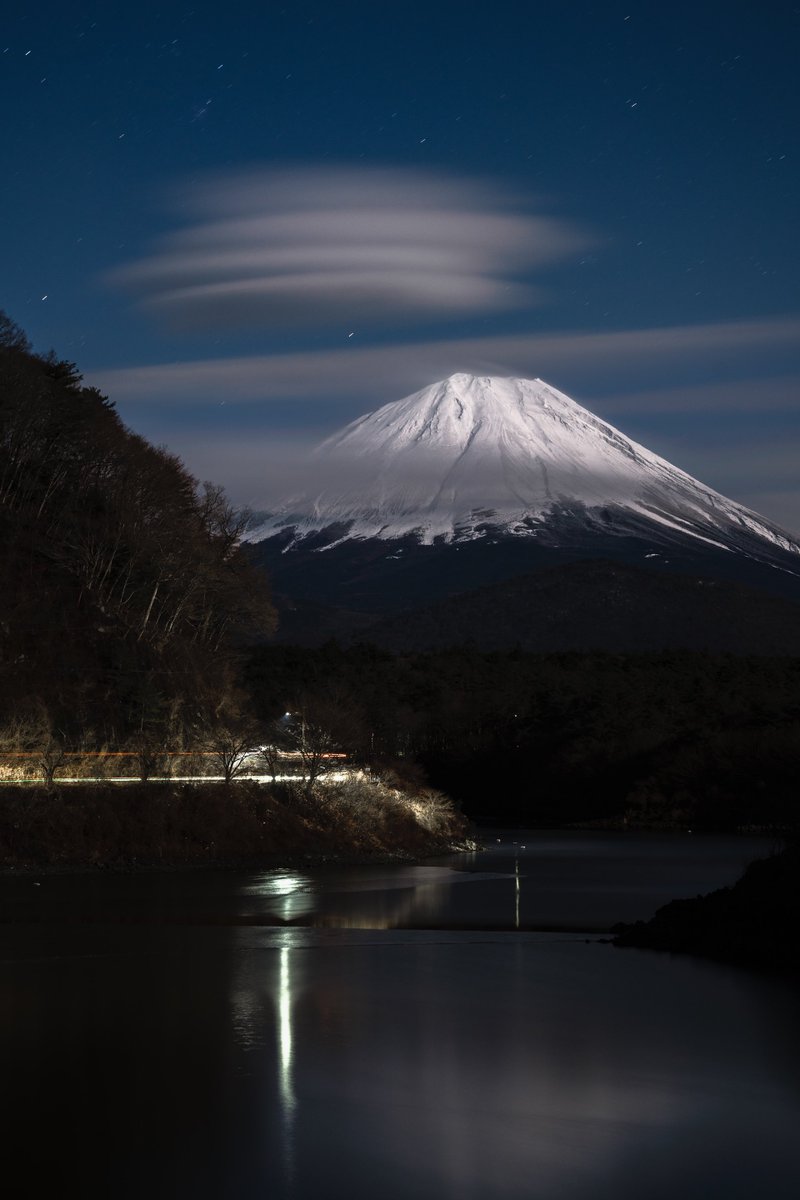 bee_tk_'s tweet image. ３段の笠と富士山🗻