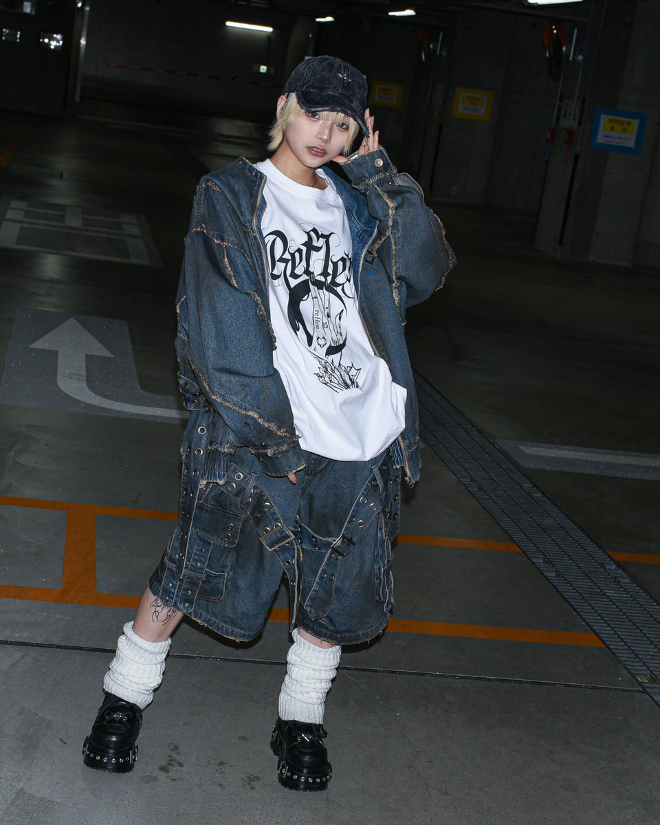 👁‍🗨REFLEM(レフレム) NEW ARRIVAL 顔料加工ハイネックデニムパーカー